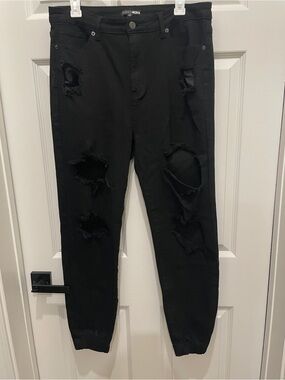Fashion Nova Black Ripped Jogger Jeans